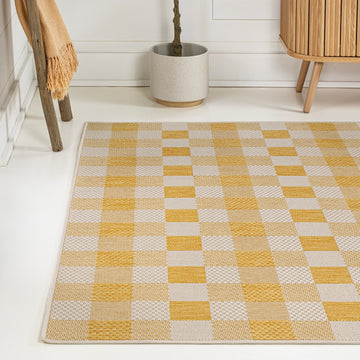 Darcy Traditional Geometric Bold Gingham Area Rug